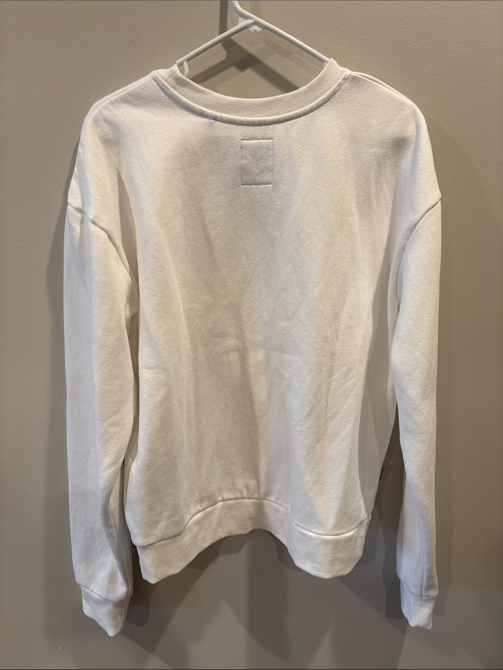 Antigua White Sweatshirt with Blue Detroit Lions Logo - Picture 3 of 4